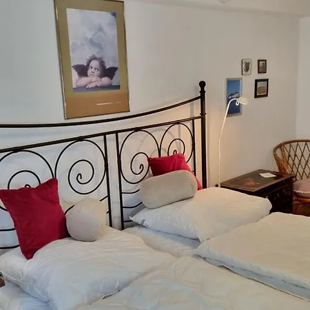 Apartment Leuchtturmstrasse 3 - 56-03 Kuehlungsborn